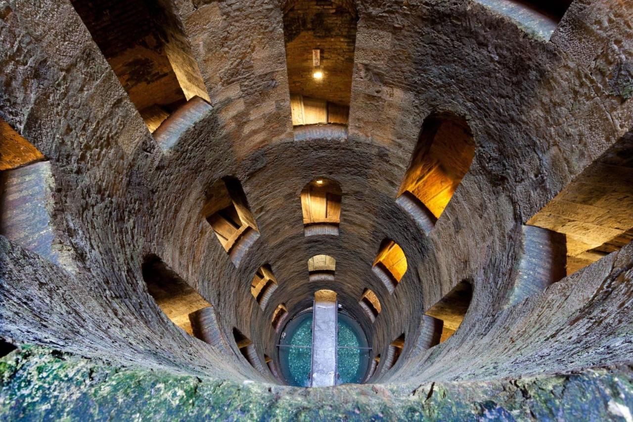 Stanza Con Bagno Privato Orvieto Centro Storico, Aria Condizionata Netflix Vicino Al Pozzo Della Cava-Affittacamere "Carvajal Rooms" Exterior foto